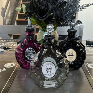 Gothic Luxe 3 Piece Apothecary Bottle Set